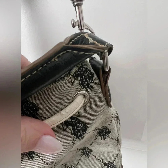 US Polo Assn | Monogram Canvas Bucket Bag With Crossbody Strap - Picture 6 of 13